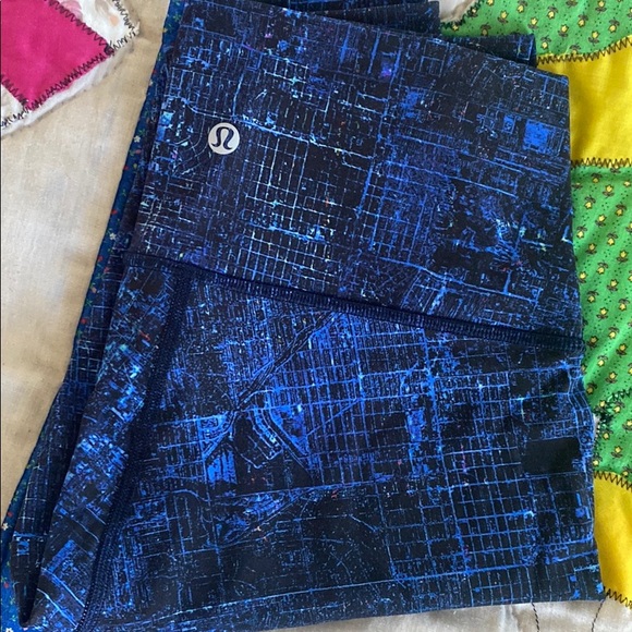 Lululemon yoga pants size 4 - Picture 1 of 1